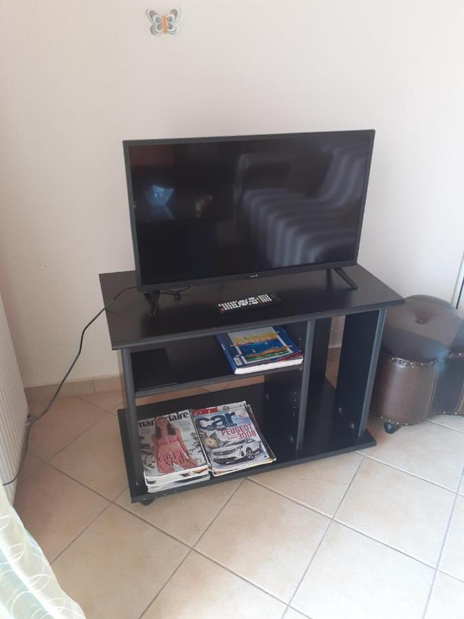 Tzil Home Kyparissia Exteriör bild