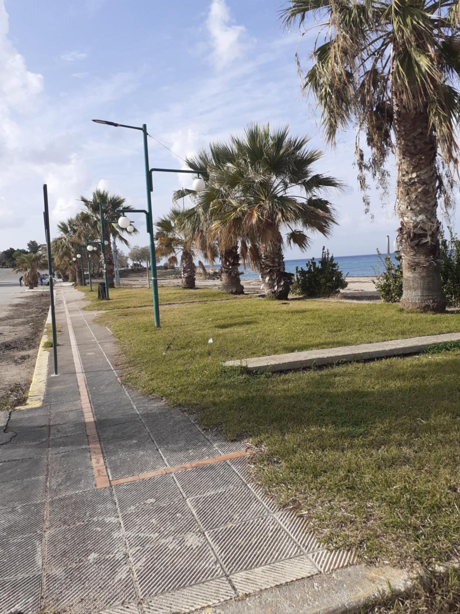 Tzil Home Kyparissia Exteriör bild